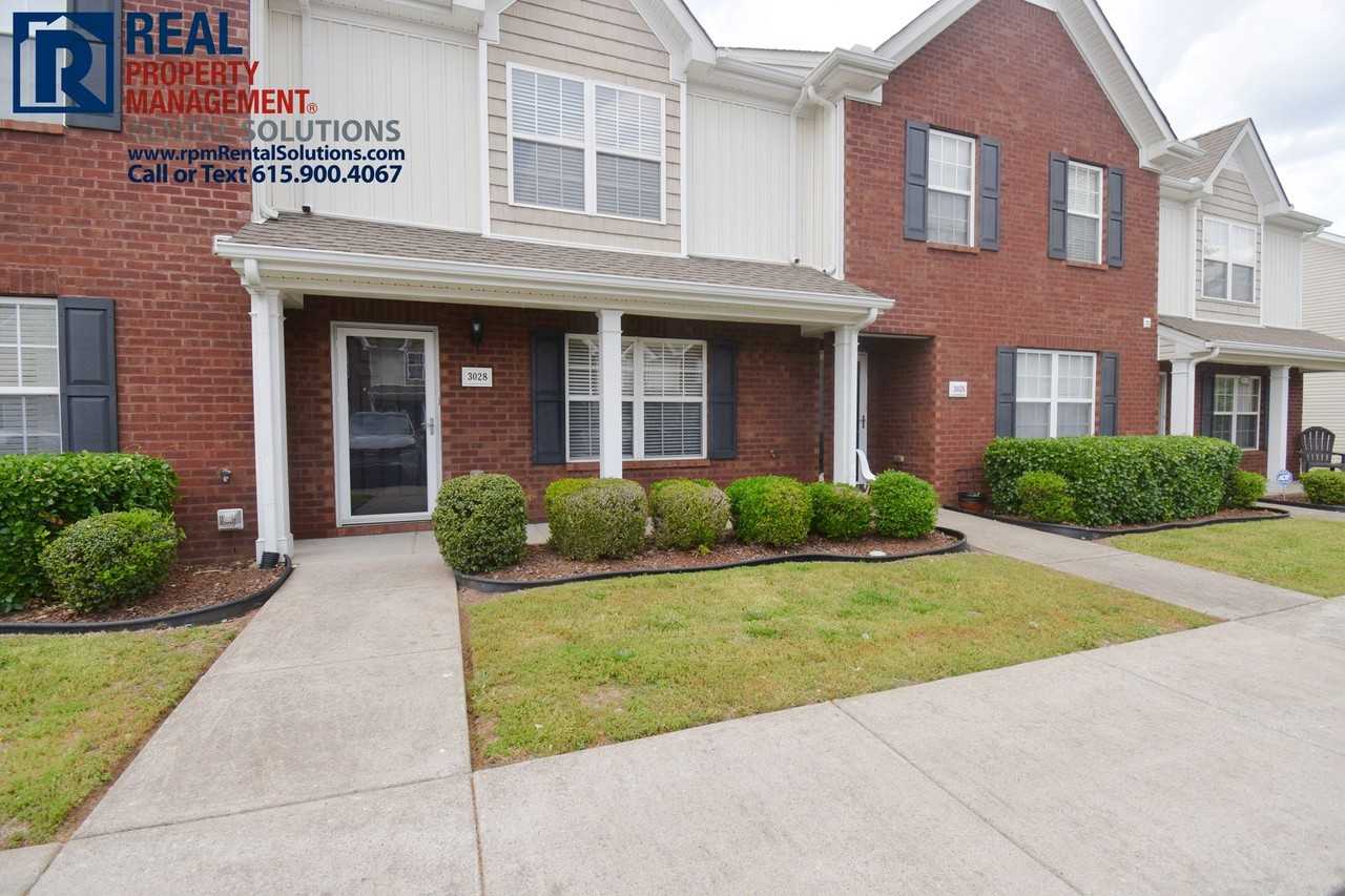3028 Burnt Pine Dr - Photo 2 of 17