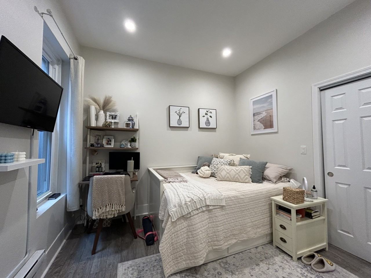 827 Boylston St #101 - Photo 4 of 16