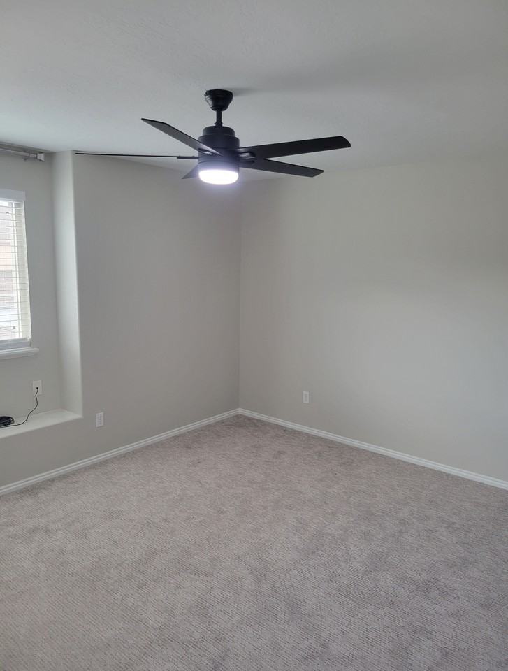 226 Wn #57 - Photo 4 of 8