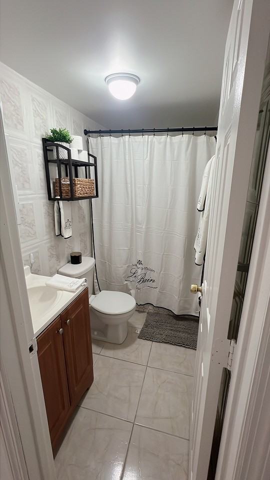 5769 Sw 9th Ter #A - Photo 2 of 3