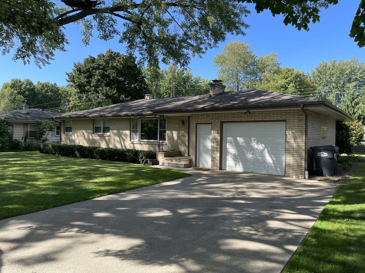 813 Clemens Avenue #NA - Photo 2 of 16