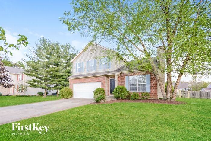 4582 Blainfield Ct - Photo 3 of 16