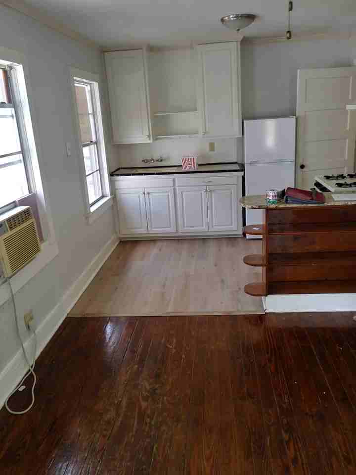 4224 Oxford Avenue - Photo 4 of 7