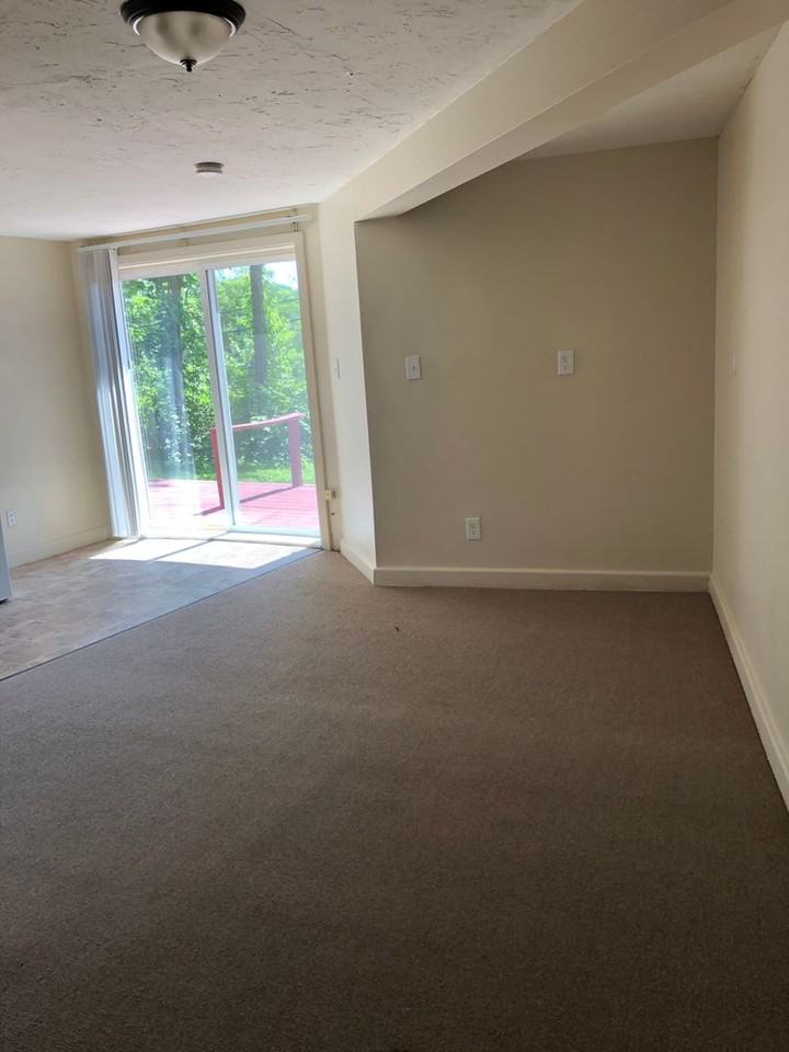 7 Crescent Street - Photo 2 of 3