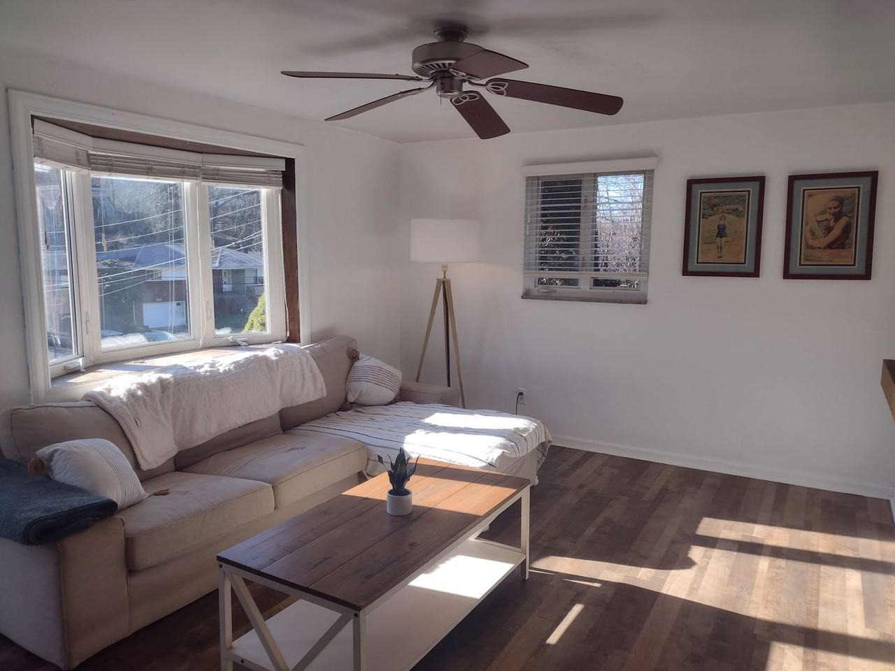 256 Temona Dr - Photo 3 of 33