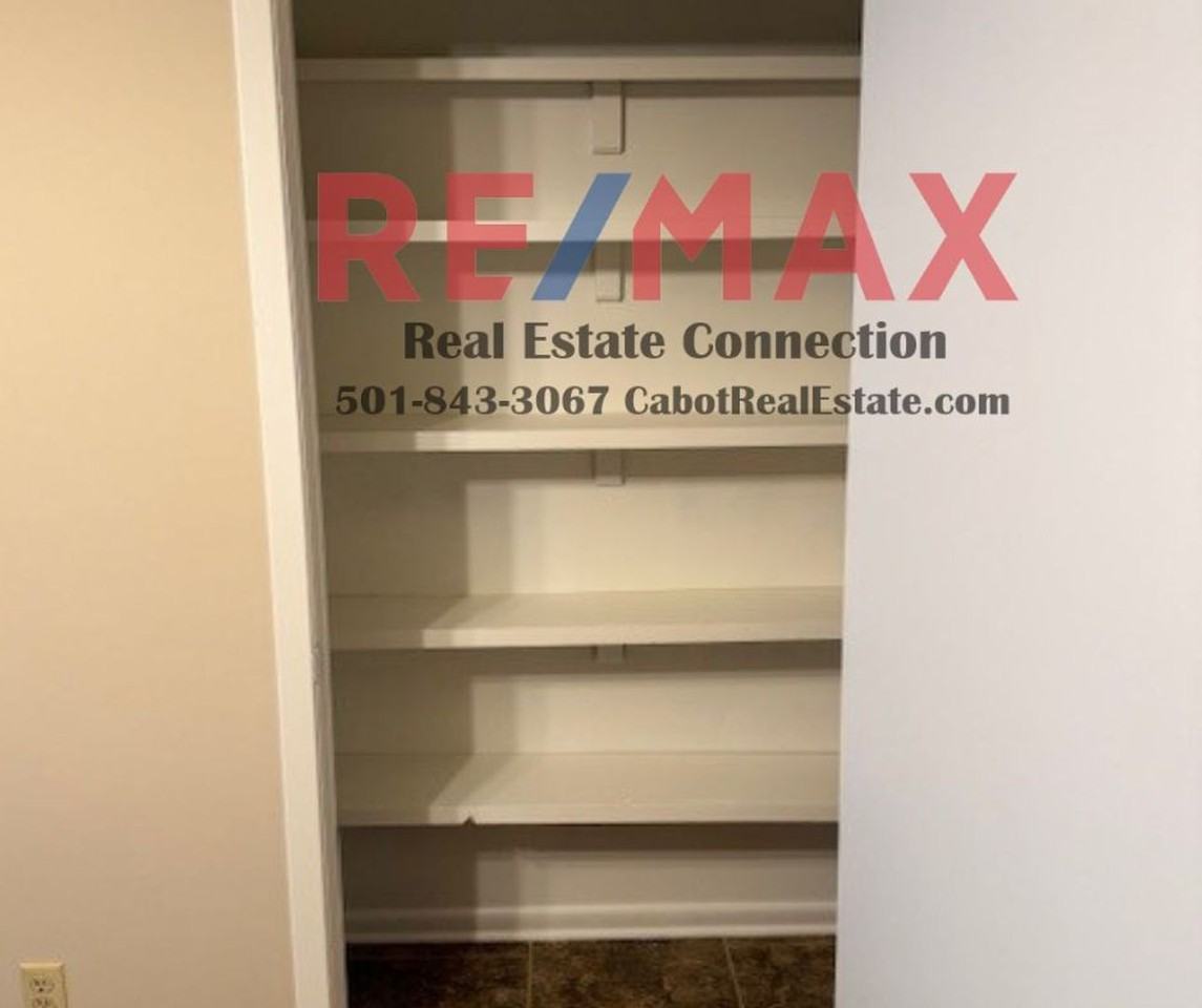 31 S 10th St - Photo 5 of 10