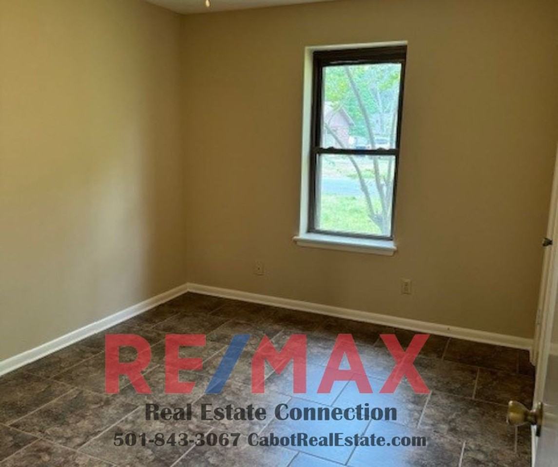 31 S 10th St - Photo 7 of 10