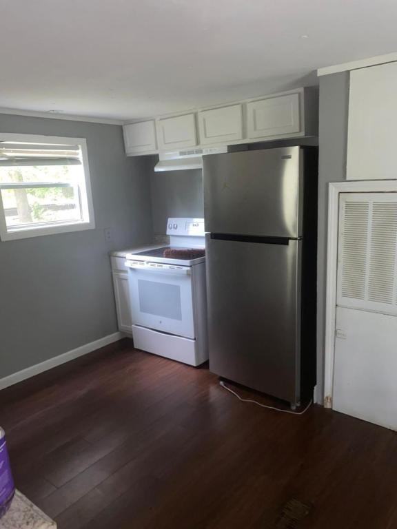 2828 Red Wing Ln - Photo 4 of 14