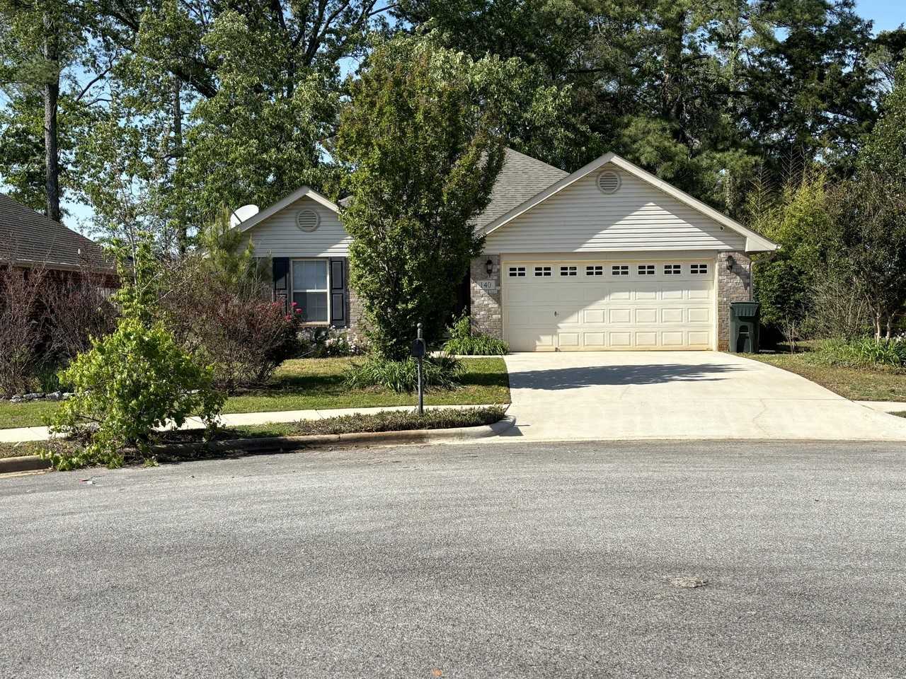 140 Fields Pond Dr - Photo 3 of 26