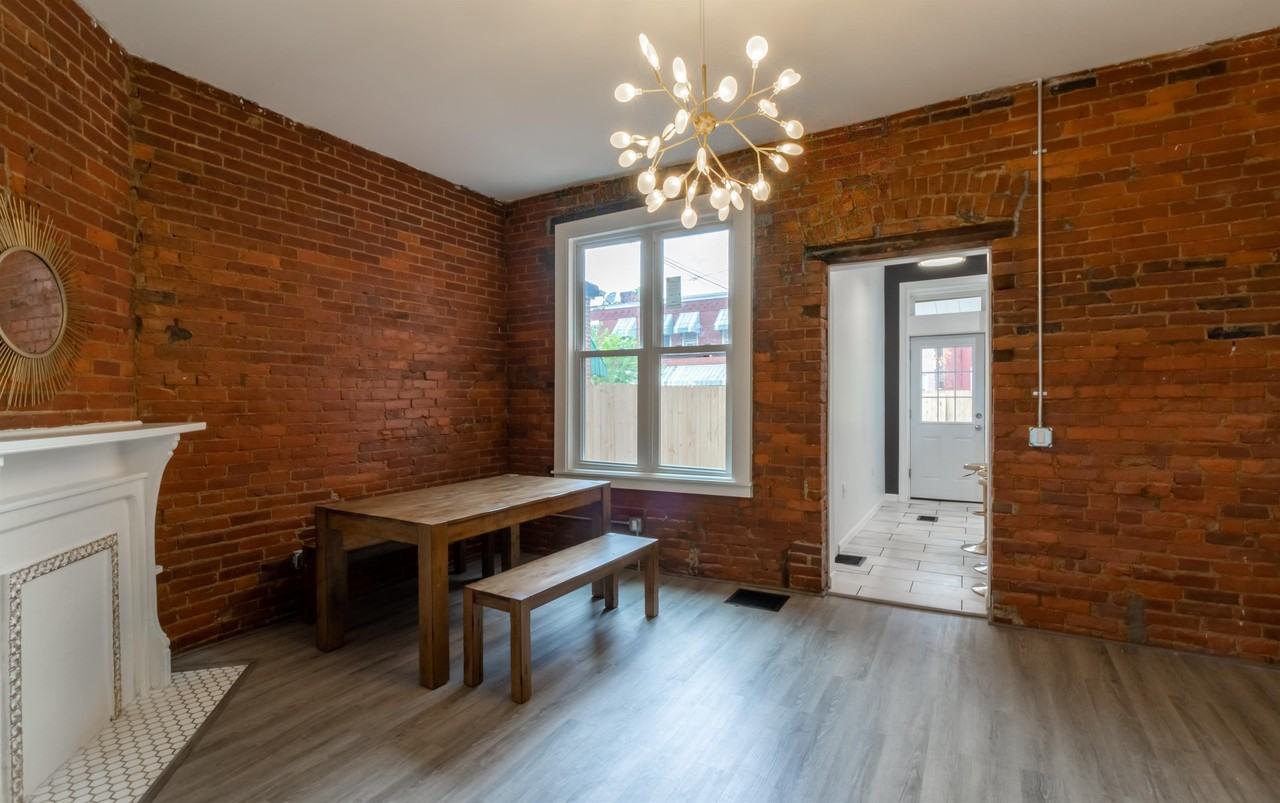 5215 Penn Ave - Photo 2 of 17