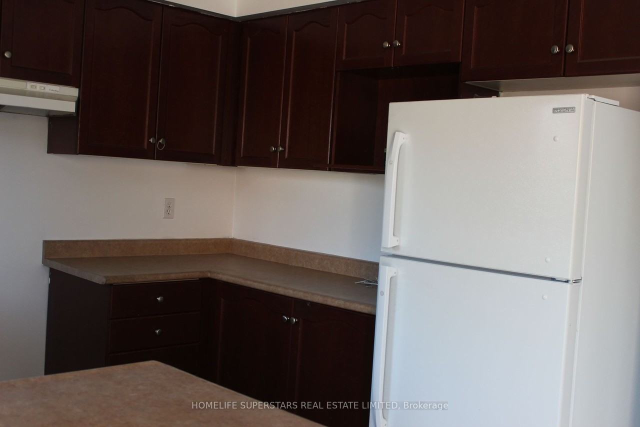 19 Foxchase Avenue #46 - Photo 2 of 6