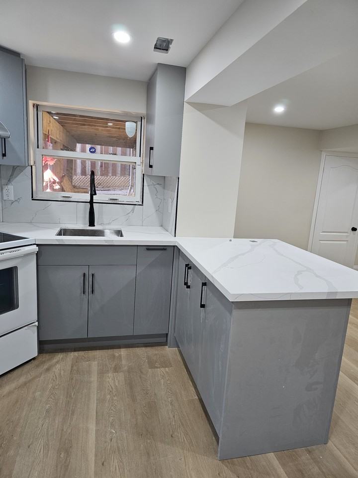 56 Meekings Drive - Photo 3 of 20