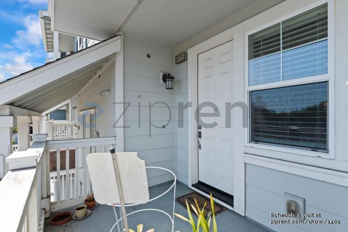 2357 Northshore Dr - Photo 2 of 24