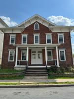 featured image of 24 Veterans Memorial Dr E