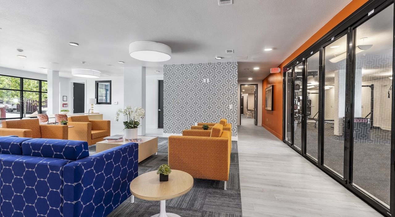 2926 E 17th St #A7-89