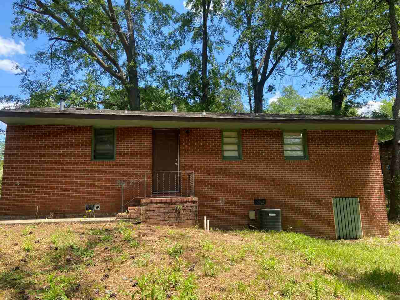 4816 Wellborn Dr - Photo 2 of 12