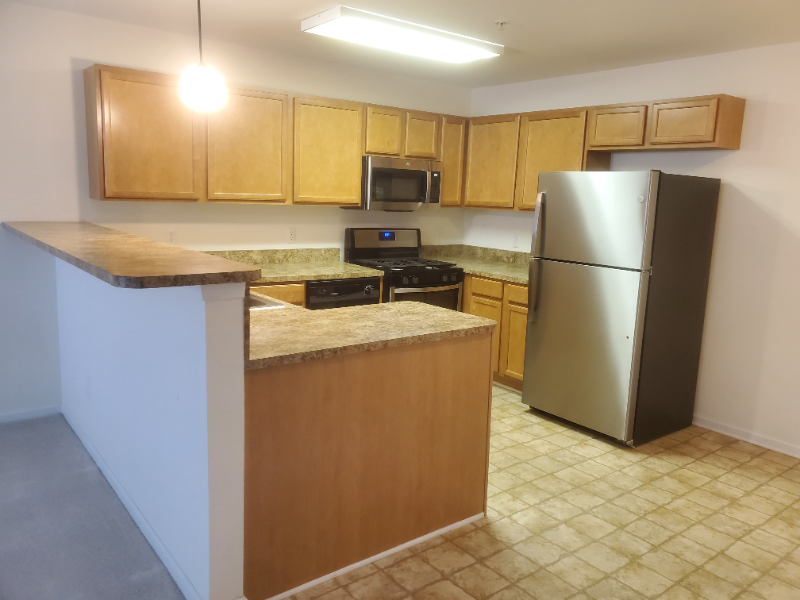 10122 Sunrise Dr - Photo 7 of 17