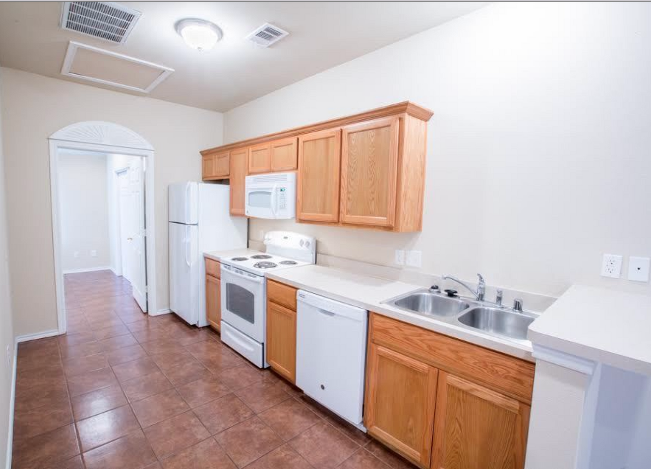 Bryan.2408 - Photo 4 of 8