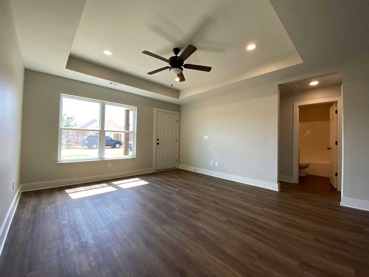 6228 Burbank Crossing Loop - Photo 6 of 50