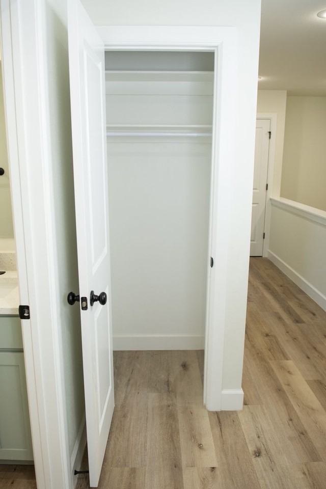 156 N Centennial Ave - Photo 7 of 32