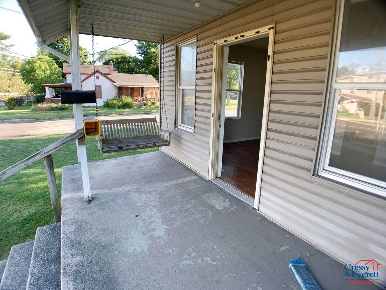 1021 N 5th St - Photo 5 of 20