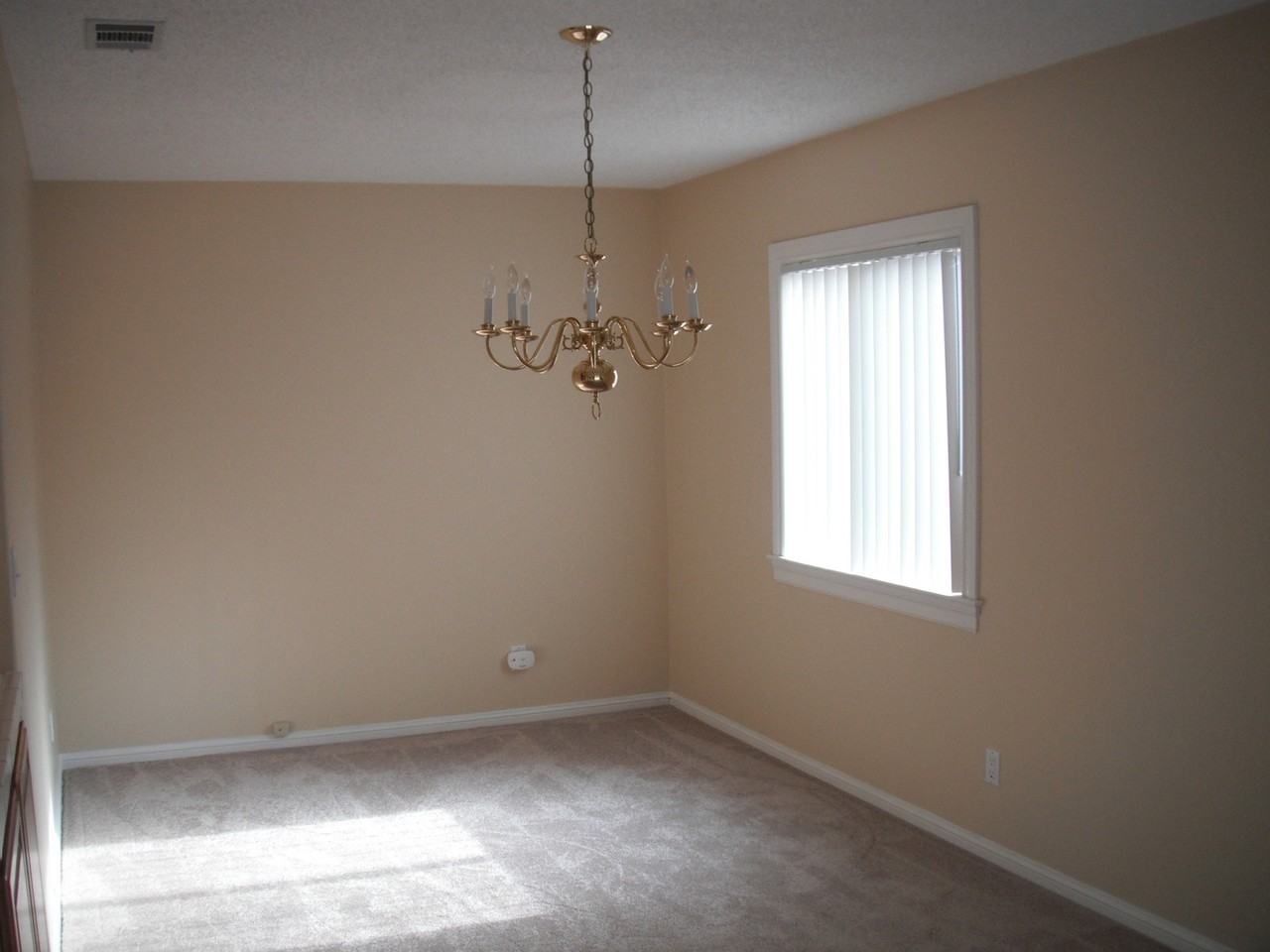 4929 Kenlar Dr - Photo 5 of 12