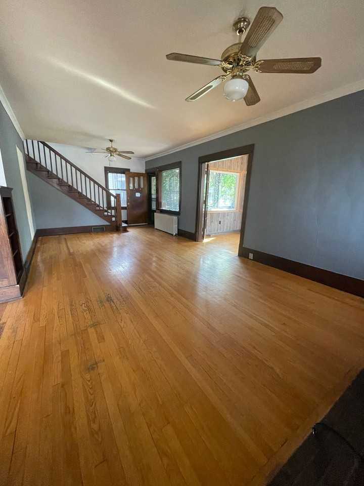 1003 8th St S - Photo 4 of 9