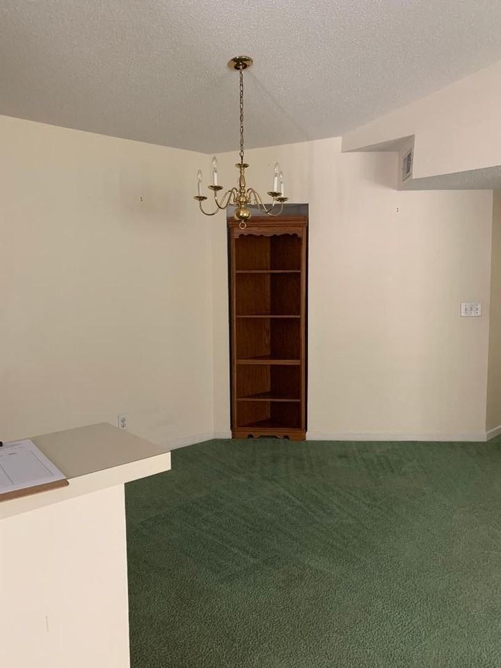 8642 8642 Southbridge Drive - Photo 2 of 7