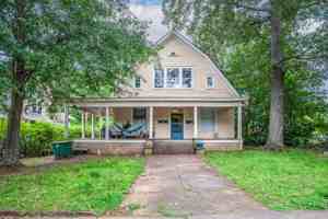 featured image of 693 Boulevard