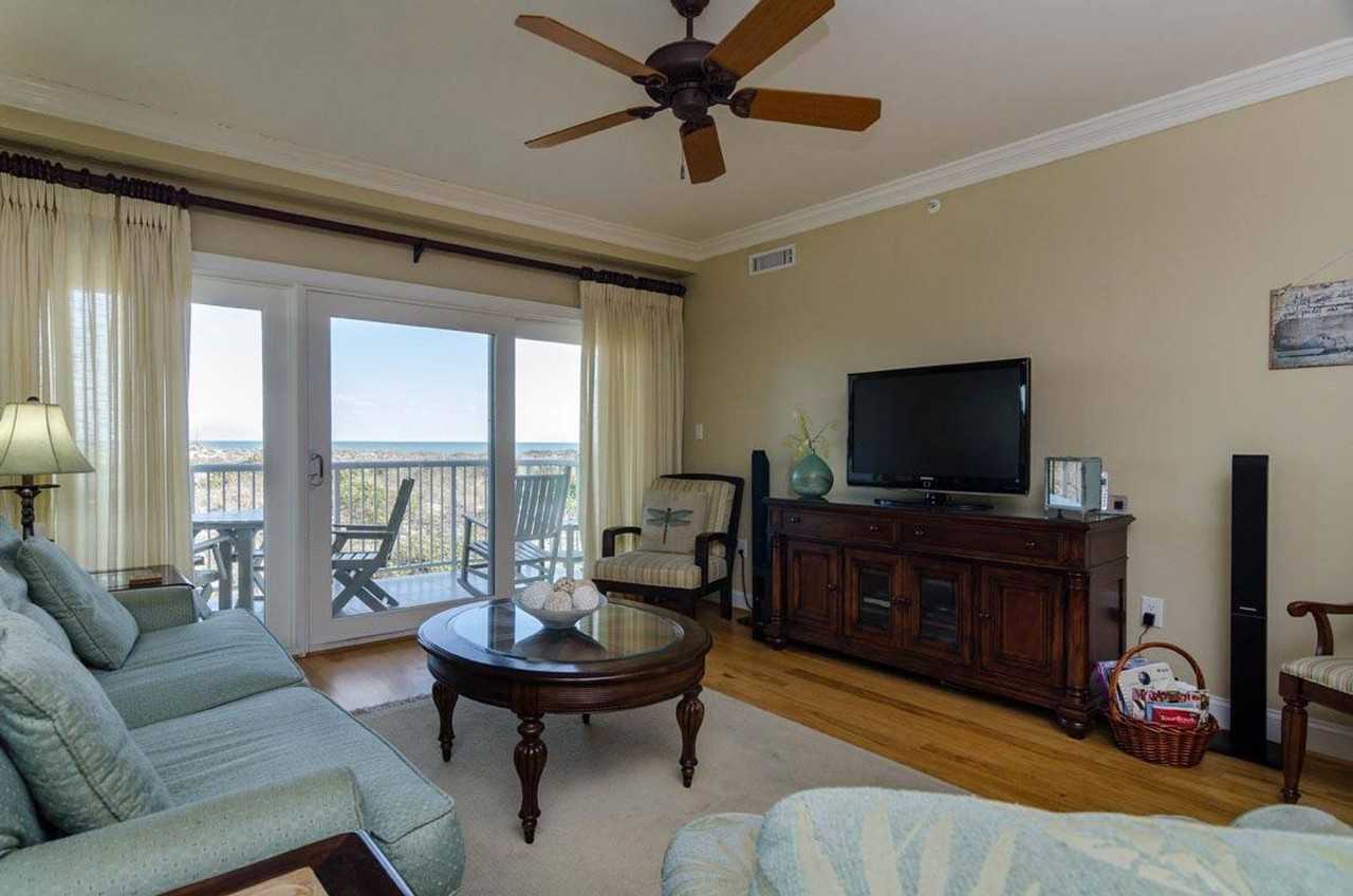 2508 N Lumina Ave - Photo 4 of 33