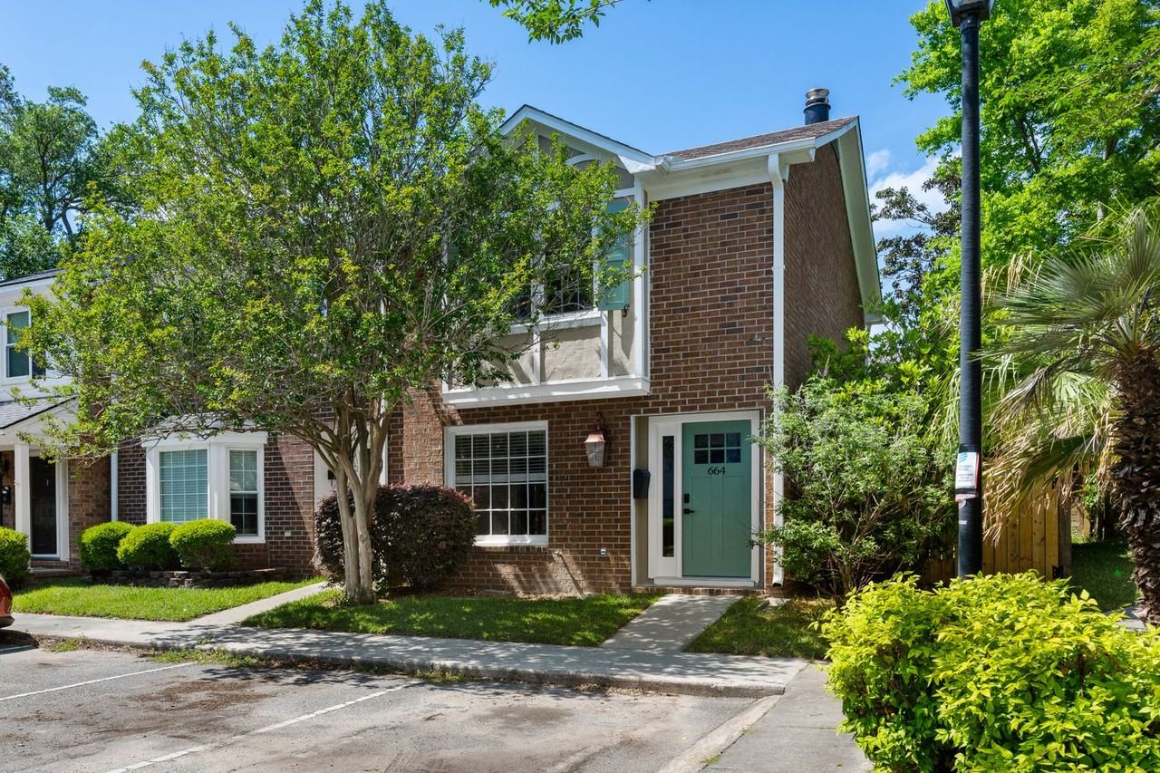 664 Swinton Ct - Photo 5 of 27