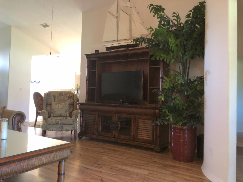 2452 Addington Circle - Photo 6 of 20