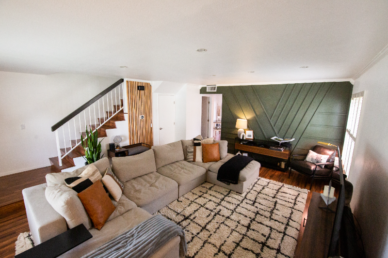 59 N Center St - Photo 3 of 19