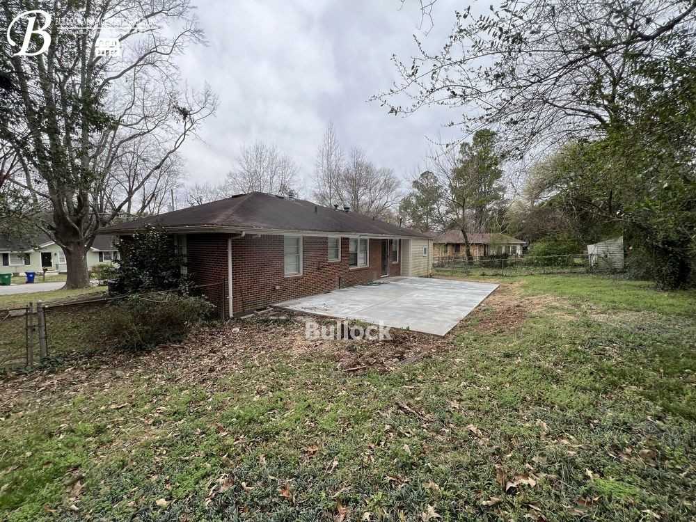 2866 Monticello Pl - Photo 2 of 19