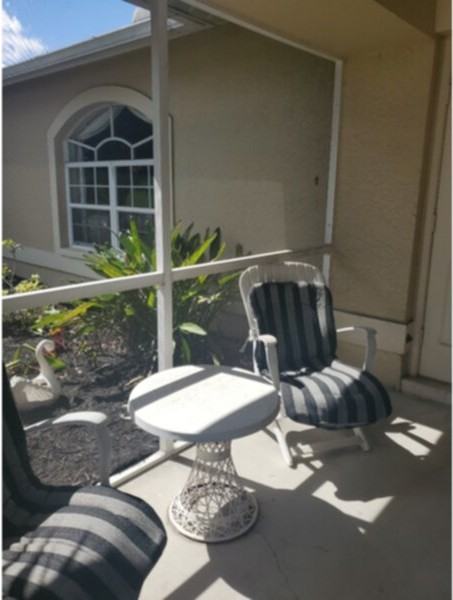 4036 Sw 2nd Pl - Photo 3 of 20