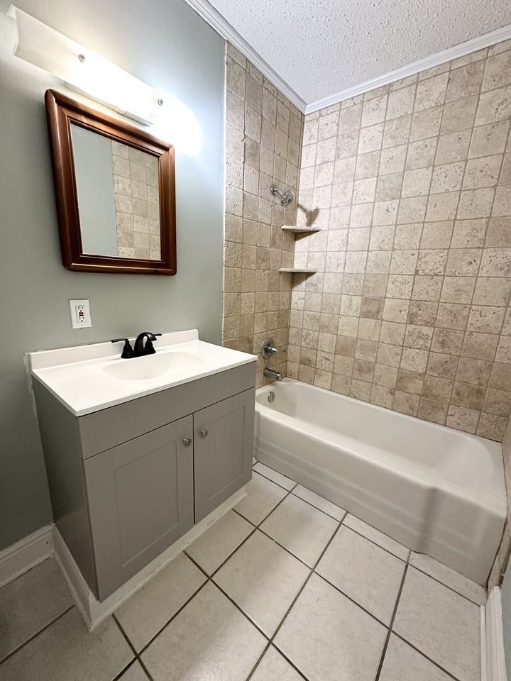 124 Emerite Dr #NA - Photo 4 of 19