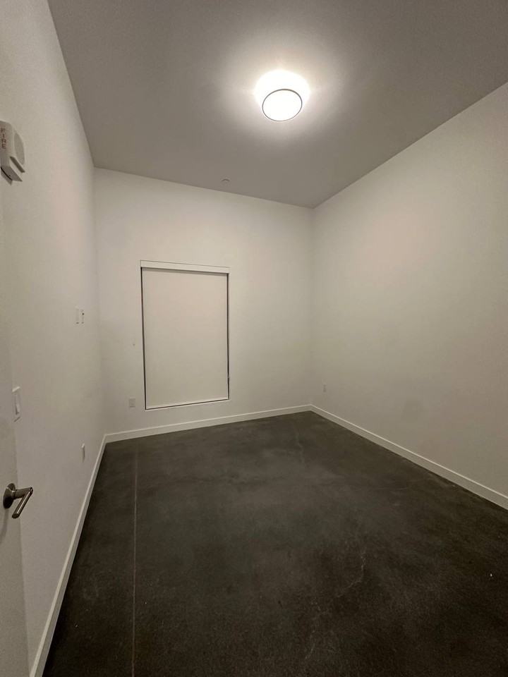 20060 Prairie St #2BD - Photo 3 of 11