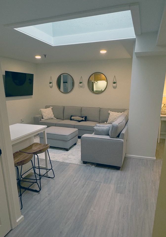 90 Fleet St #6-3 - Photo 2 of 19