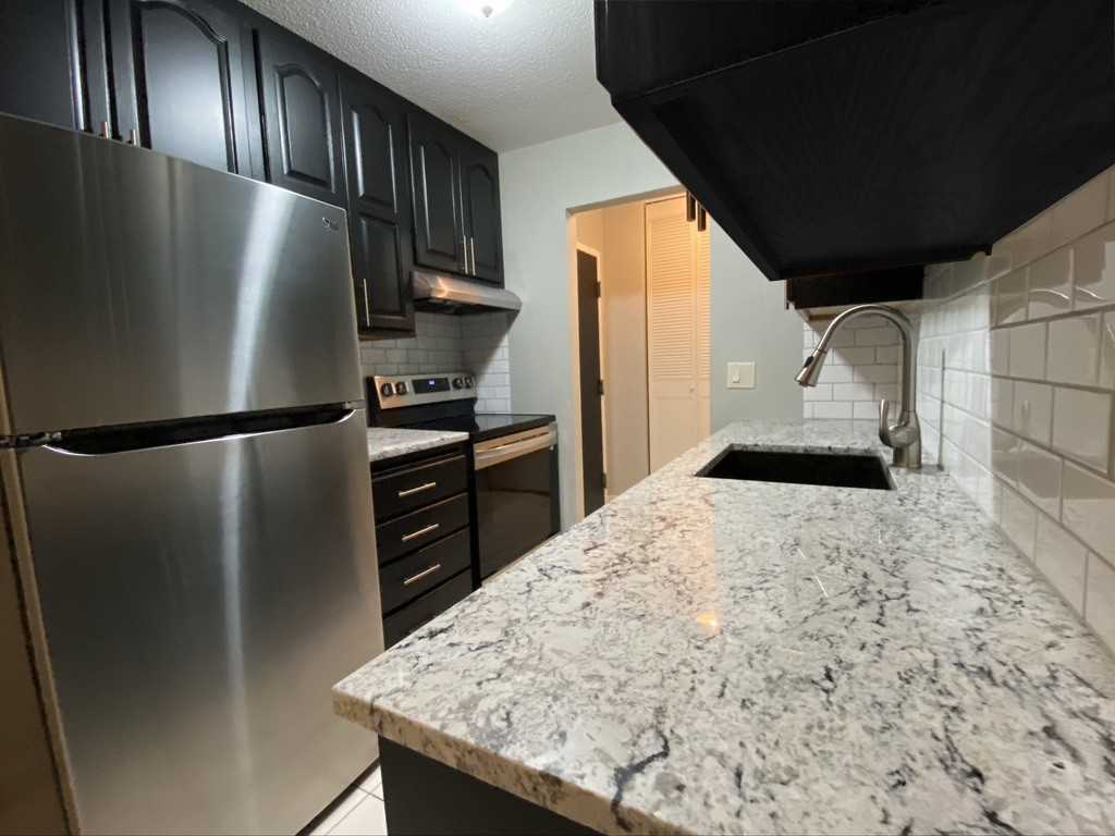 181 Little Canada Rd E #316