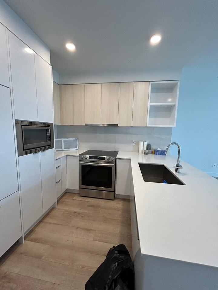 5000 Canoe Pass Way #307