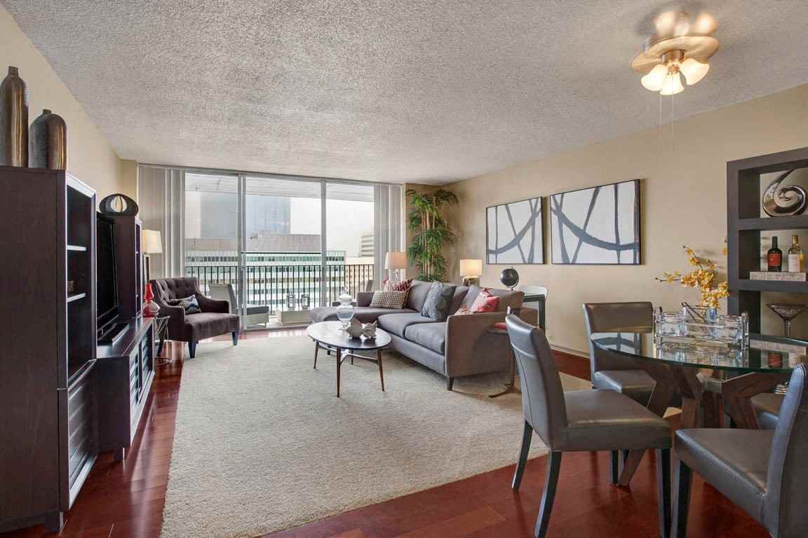 Capitol Towers - Photo 3 of 17