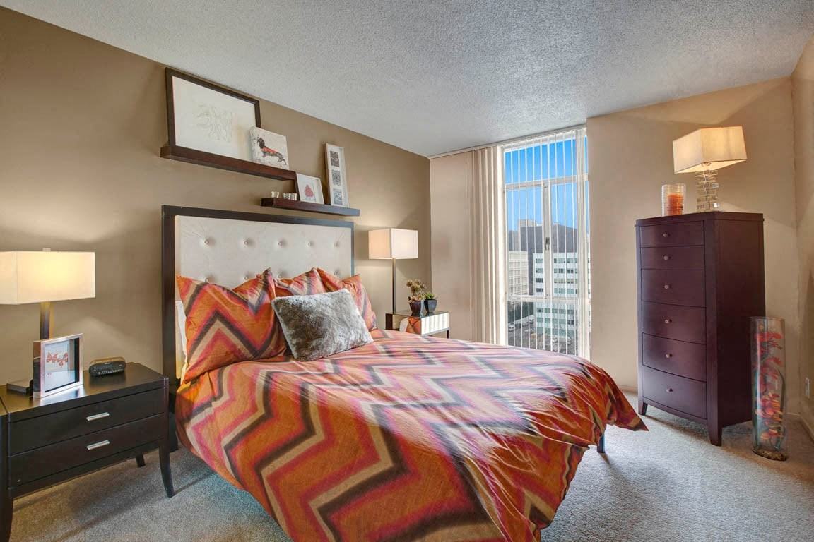 Capitol Towers - Photo 4 of 17