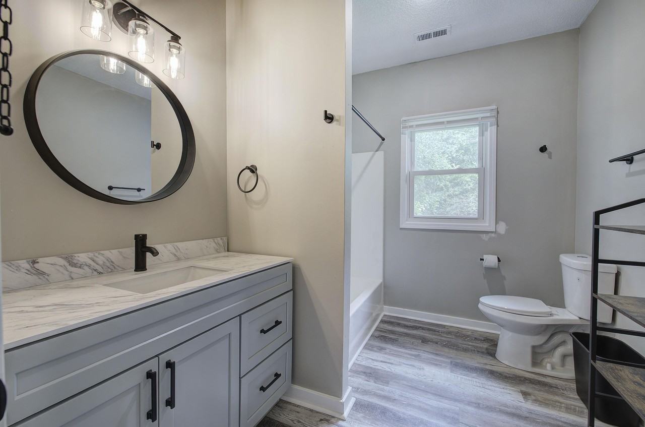 Saint Elmo Circle - Photo 2 of 29