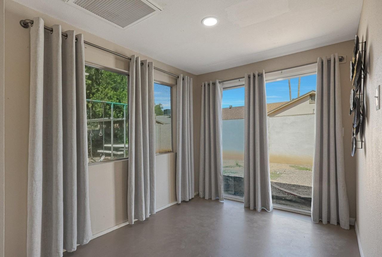 North 26th Avenue - Photo 2 of 9