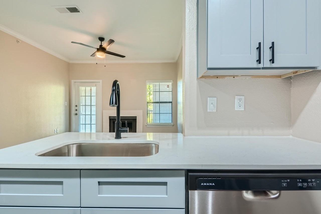 Rise Creekside - Photo 6 of 50