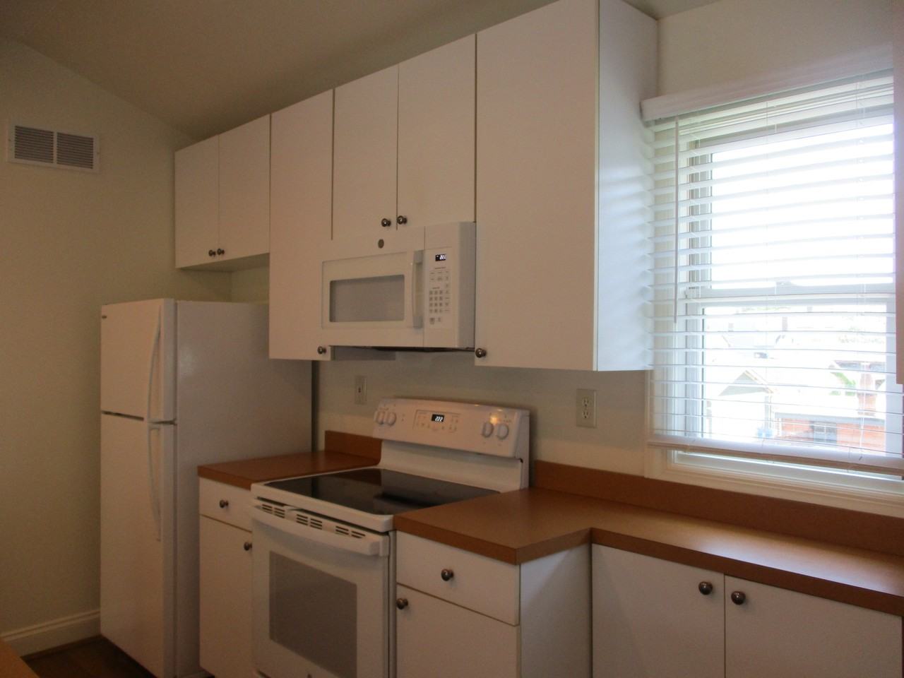 442 Taylor Avenue #1 - Photo 3 of 13