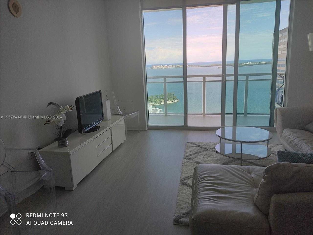 Brickell Ave - Photo 3 of 9