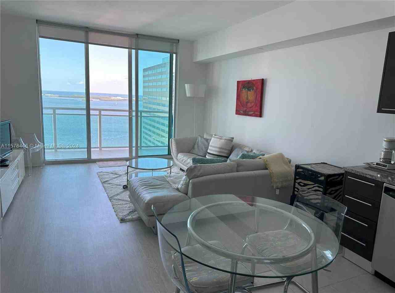 Brickell Ave - Photo 4 of 9