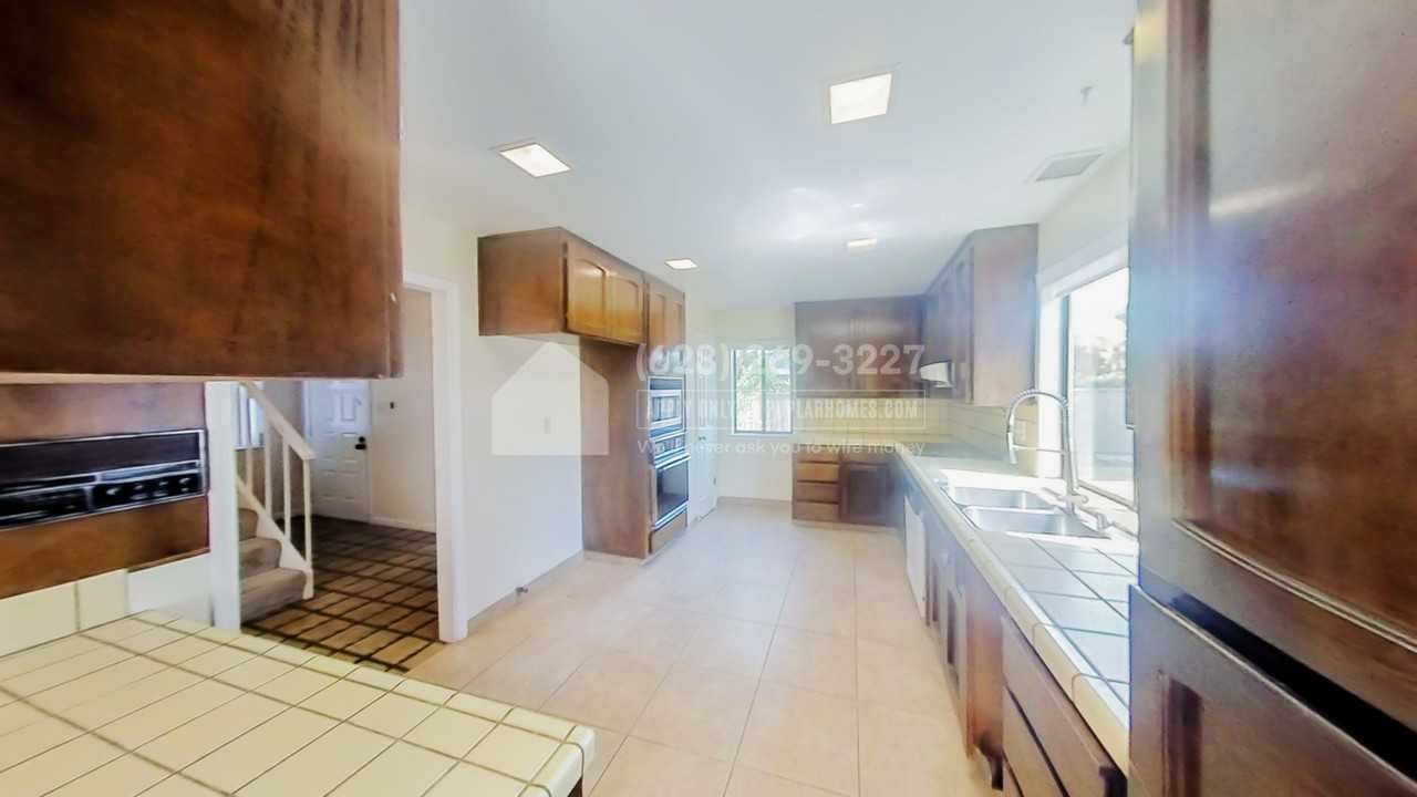 20300 Pacifica Dr - Photo 2 of 12