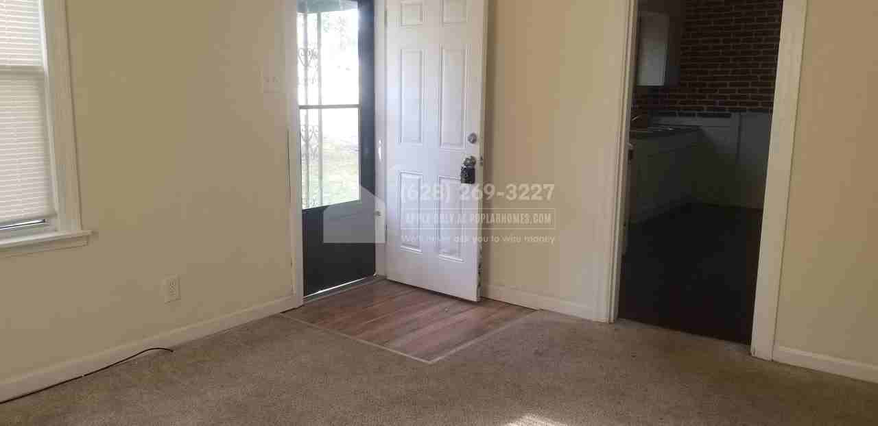 10054 Dorothy Ave - Photo 3 of 7